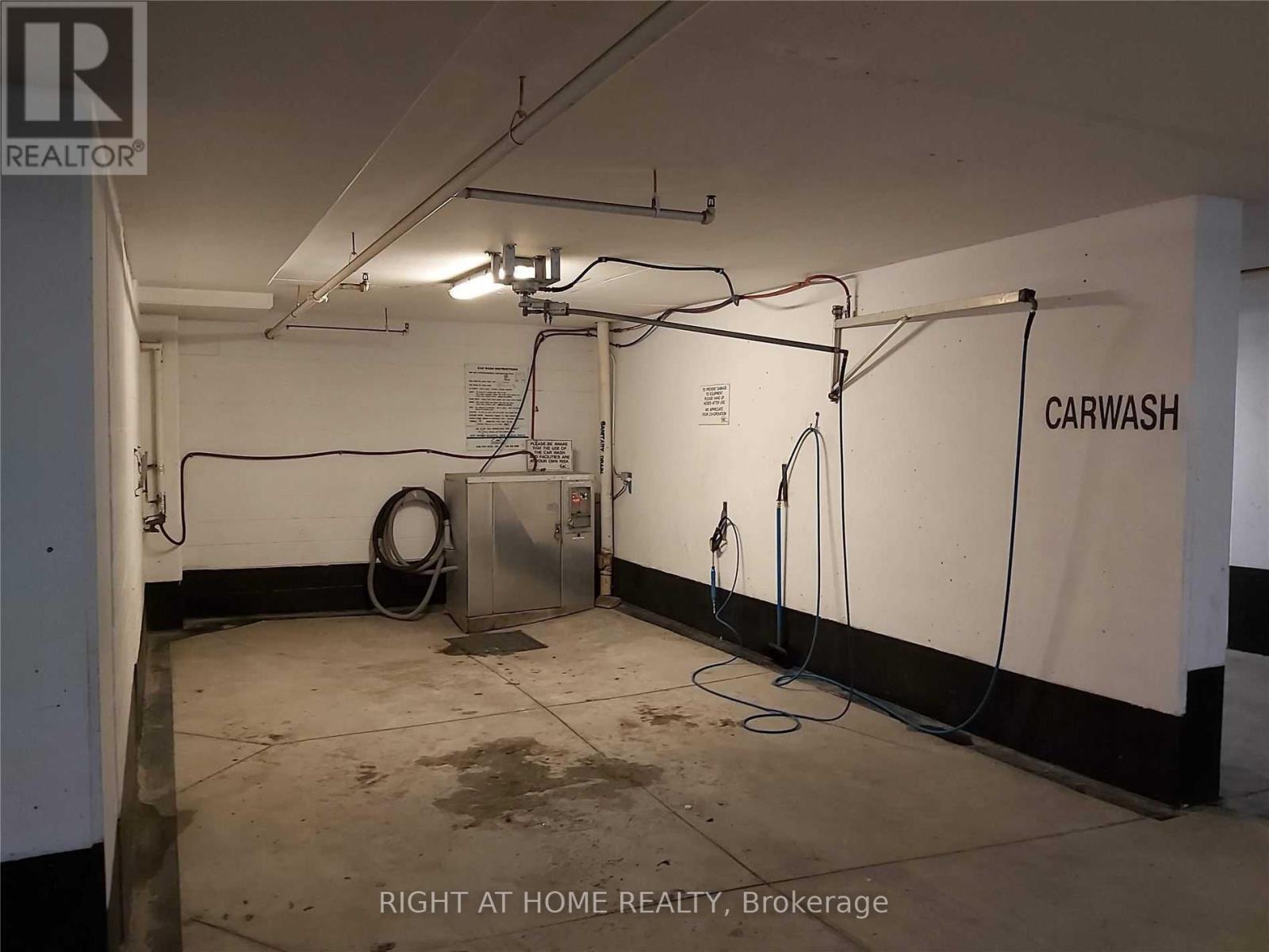 109 - 2119 Lake Shore Boulevard W, Toronto, Ontario  M8V 4E8 - Photo 39 - W12509282