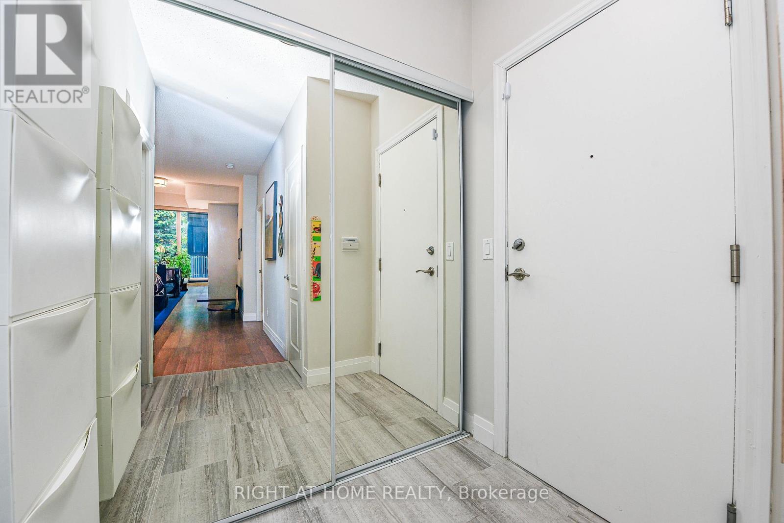109 - 2119 Lake Shore Boulevard W, Toronto, Ontario  M8V 4E8 - Photo 5 - W12509282