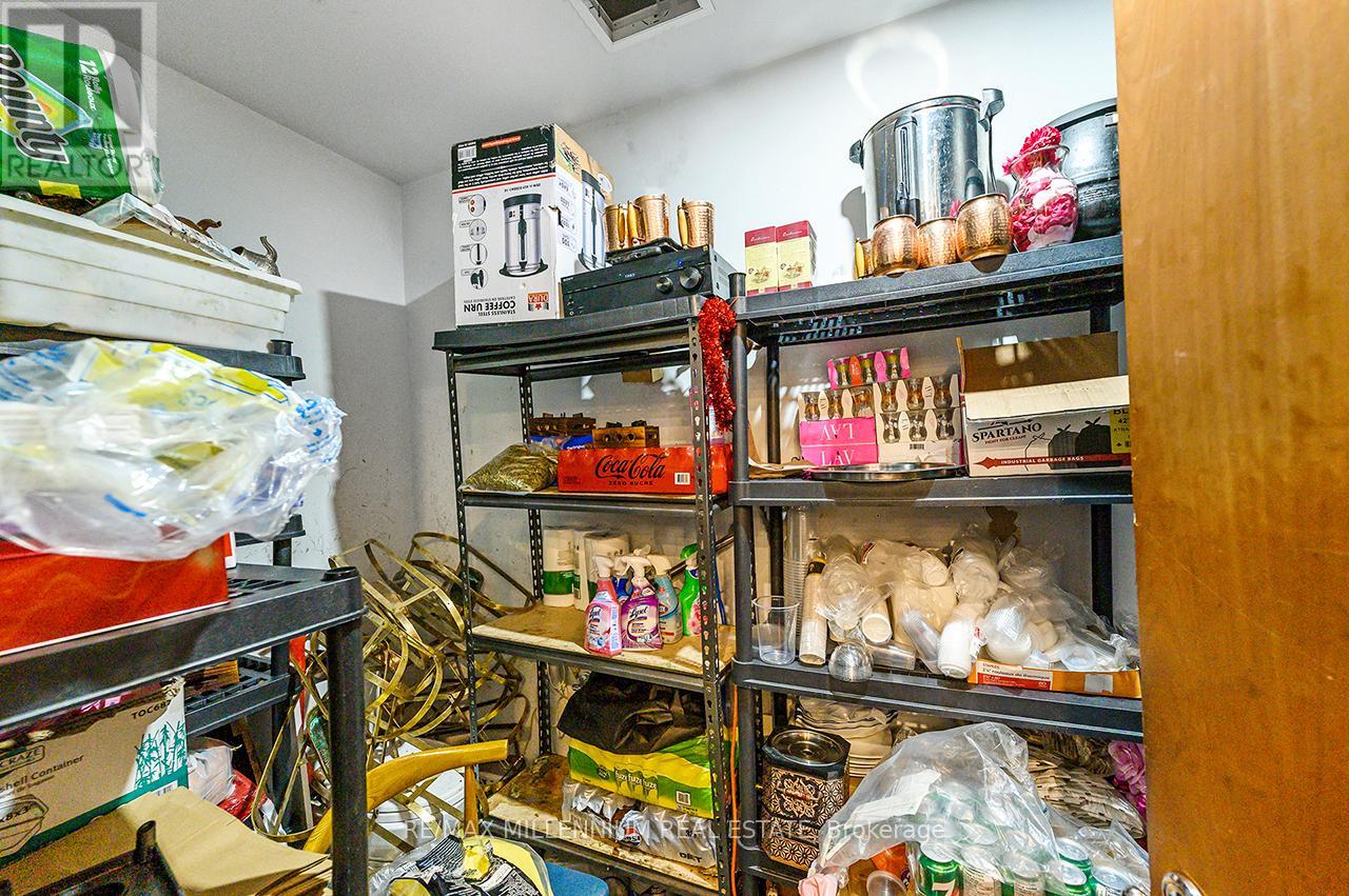 3 - 2520 Postmaster Drive, Oakville, Ontario  L6M 0N2 - Photo 48 - W12509300