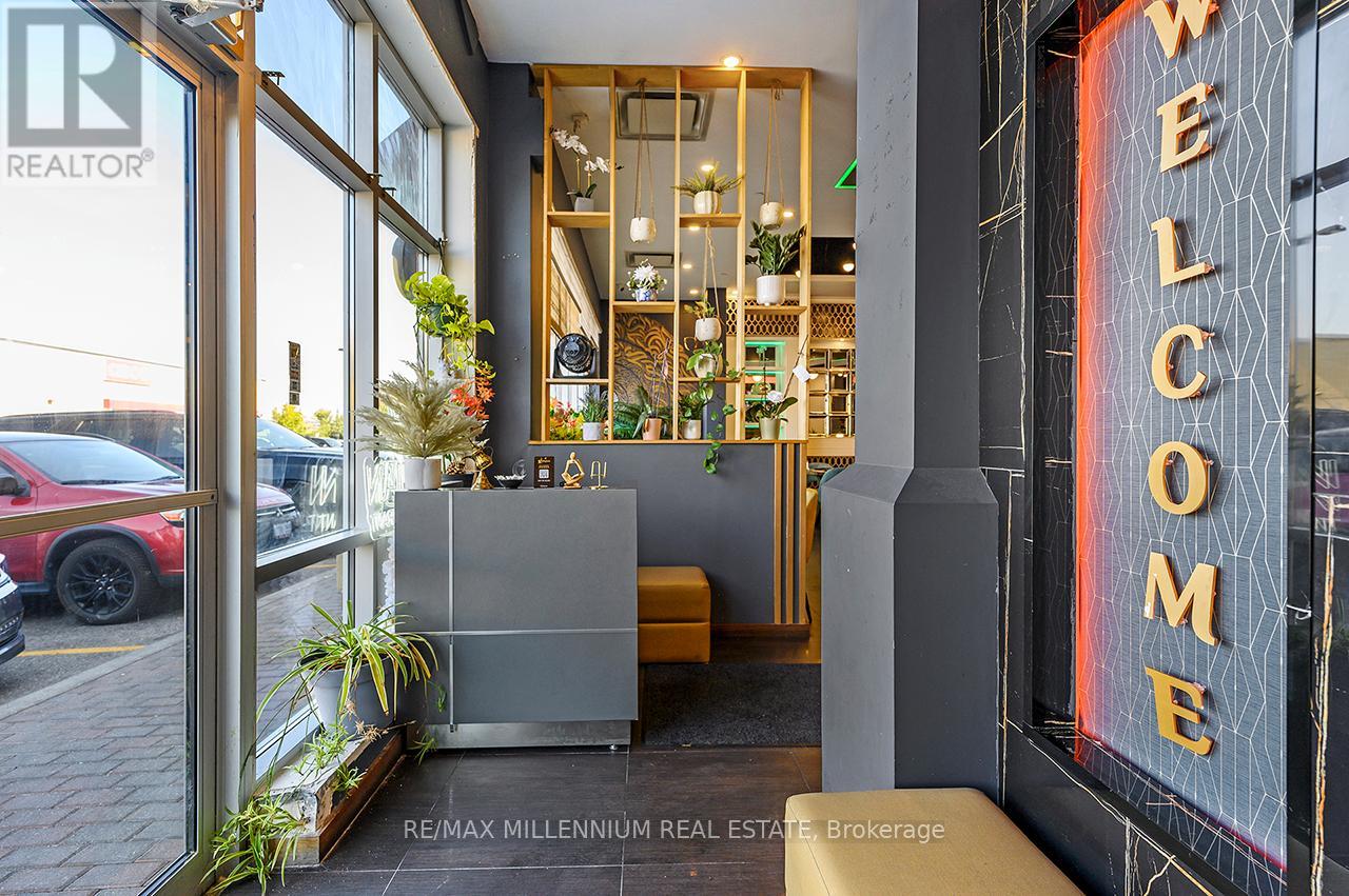 3 - 2520 Postmaster Drive, Oakville, Ontario  L6M 0N2 - Photo 8 - W12509300