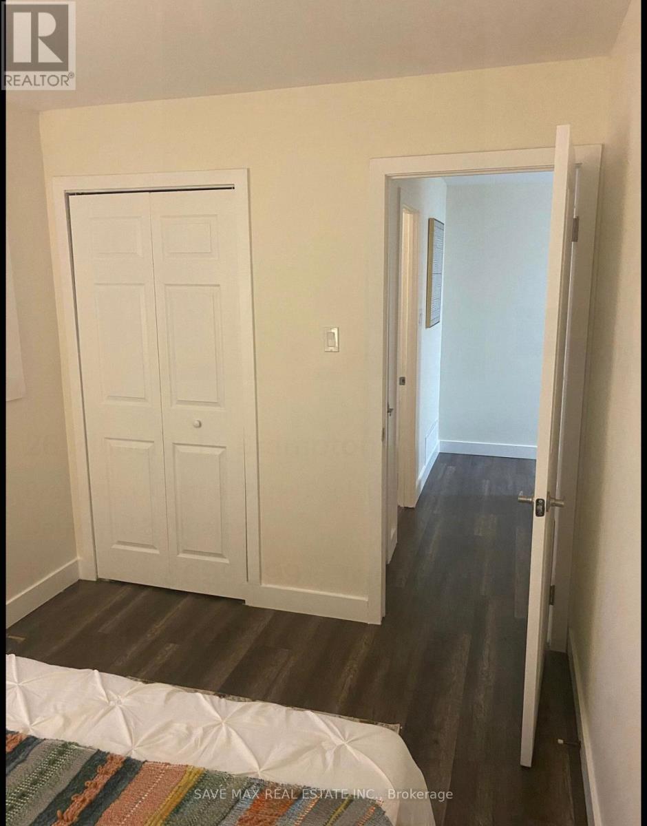 26 Hillbank Trail, Brampton, Ontario  L6S 1P6 - Photo 10 - W12509324