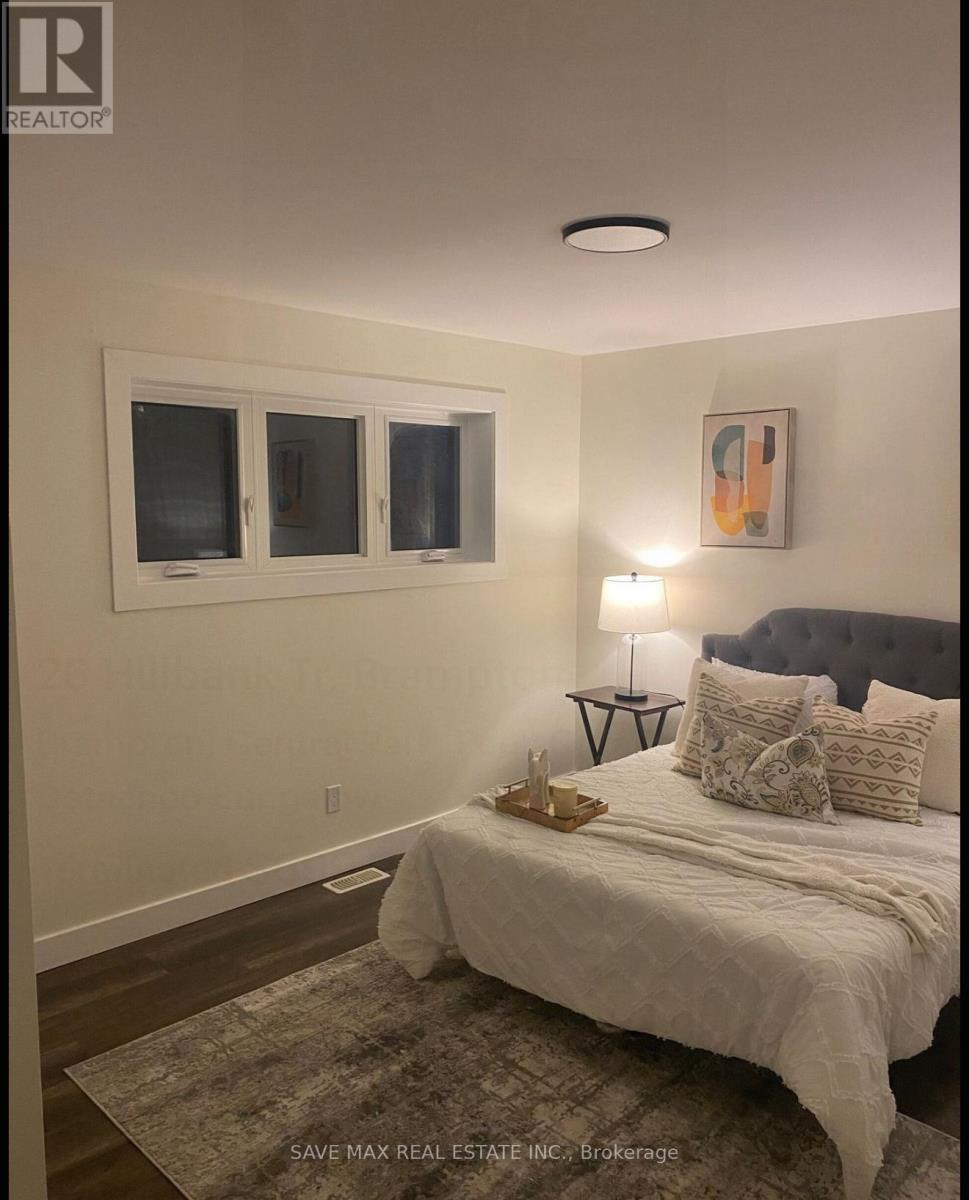 26 Hillbank Trail, Brampton, Ontario  L6S 1P6 - Photo 12 - W12509324