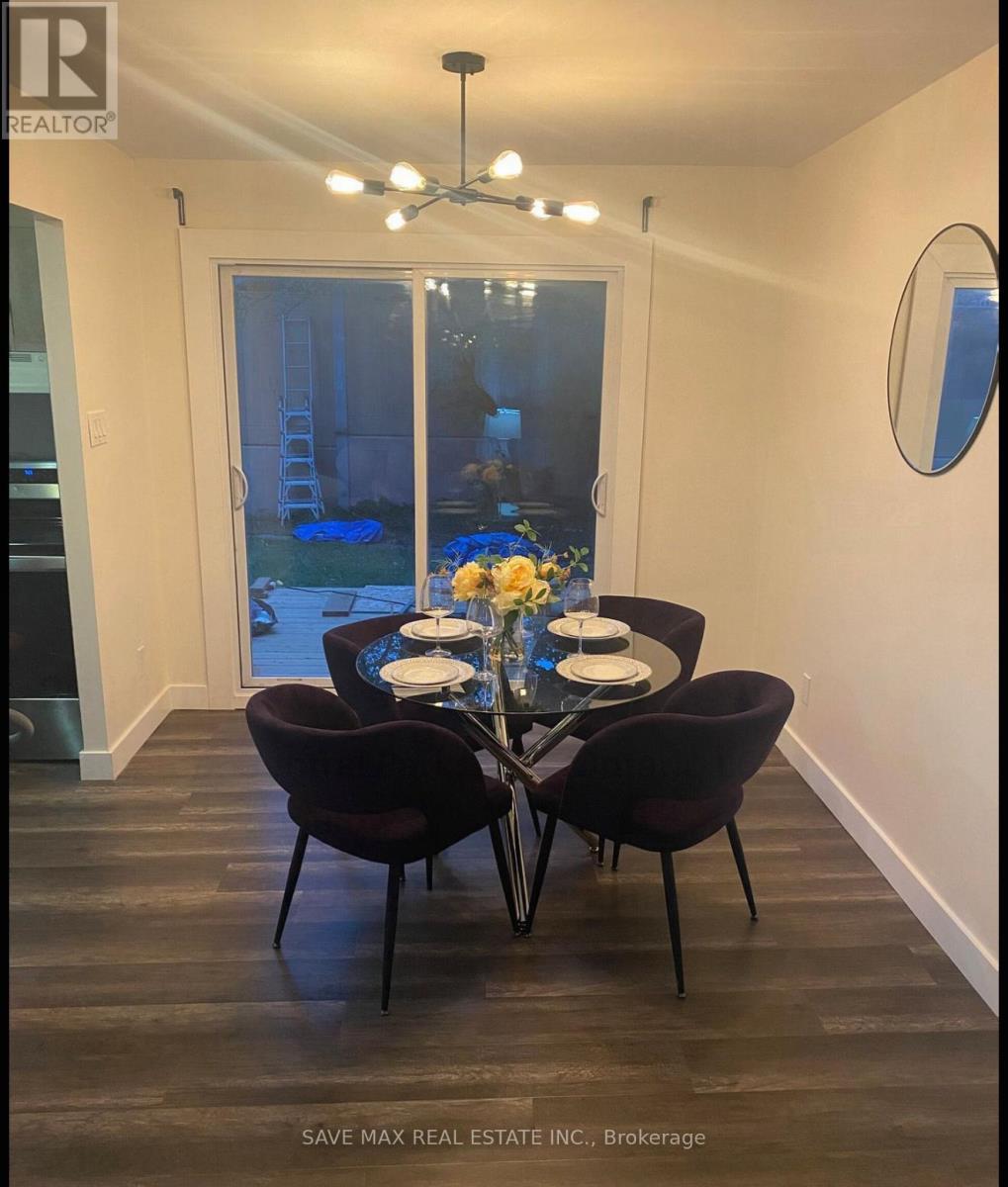 26 Hillbank Trail, Brampton, Ontario  L6S 1P6 - Photo 5 - W12509324