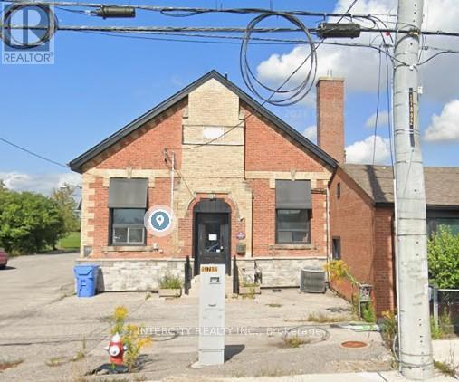 1030 QUEEN STREET W, Brampton, Ontario