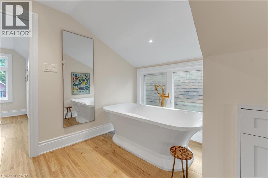 483 King William Street, Hamilton, Ontario  L8L 1R2 - Photo 26 - 40770579