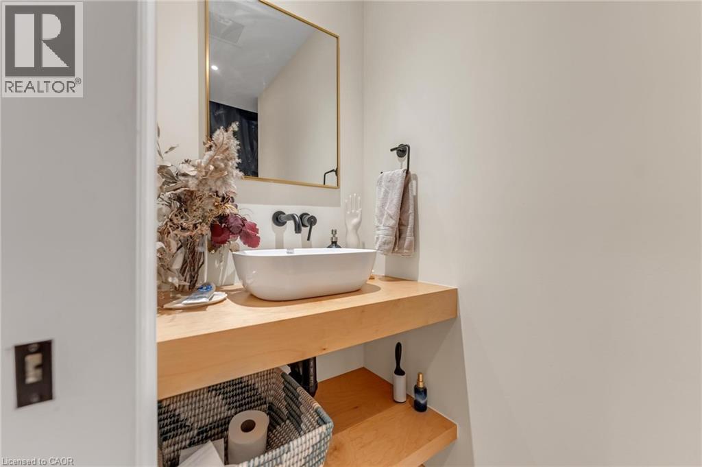 483 King William Street, Hamilton, Ontario  L8L 1R2 - Photo 13 - 40770579