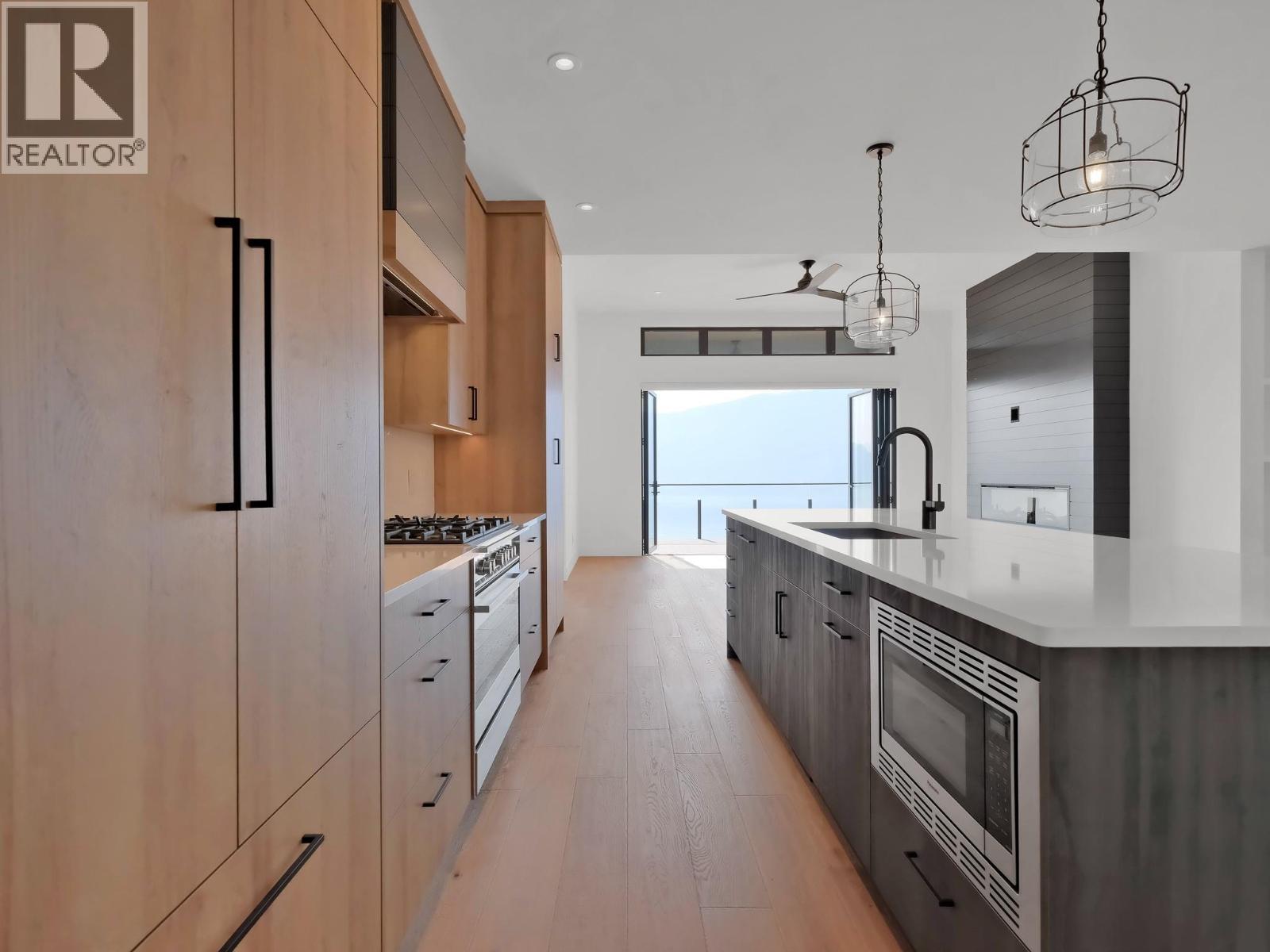 9201 Okanagan Centre Road W Unit# 10 Lake Country Photo 8 9201 Okanagan Centre Road W Unit# 10 Lake Country Photo 8