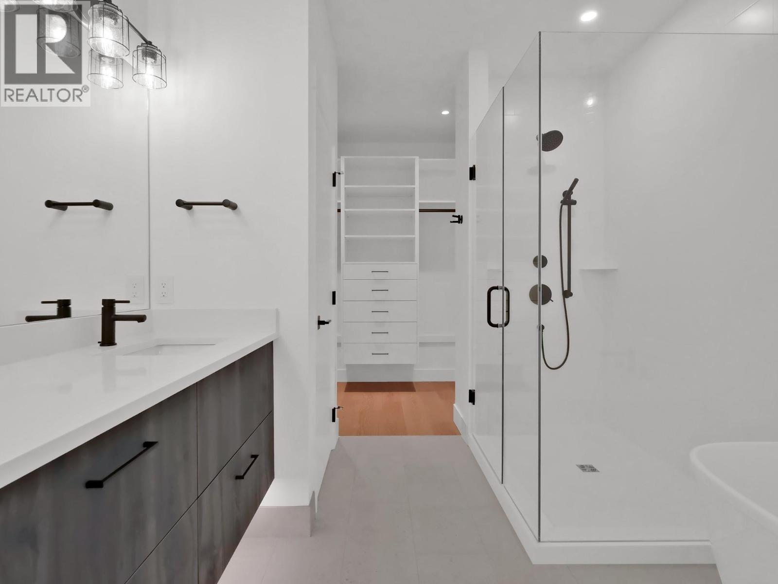 9201 Okanagan Centre Road W Unit# 10 Lake Country Photo 16 9201 Okanagan Centre Road W Unit# 10 Lake Country Photo 16