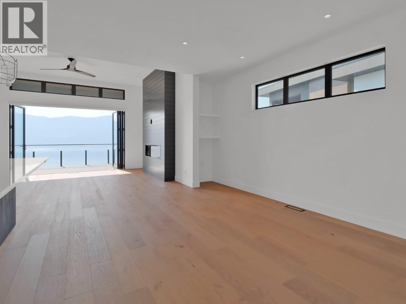 9201 Okanagan Centre Road W Unit# 10 Lake Country Photo 6 9201 Okanagan Centre Road W Unit# 10 Lake Country Photo 6