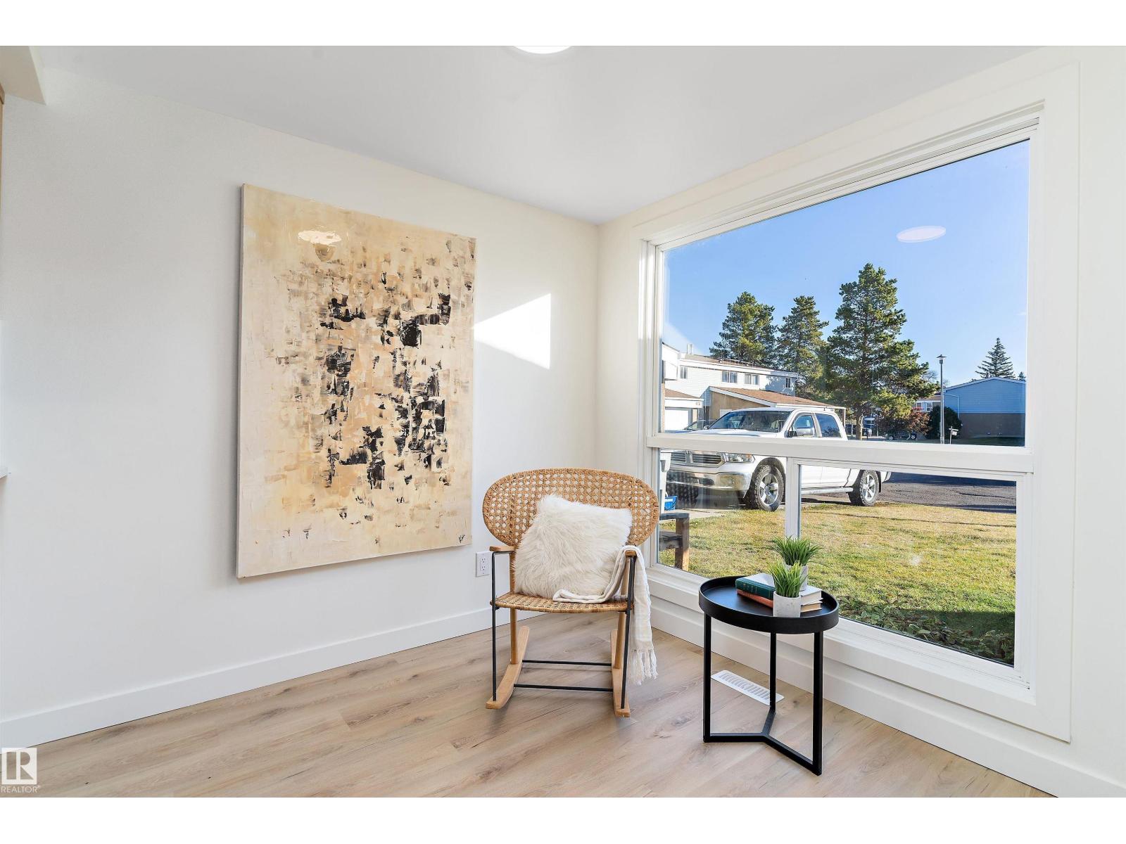 181 Grandin Vg, St. Albert, Alberta  T8N 2J3 - Photo 4 - E4463180