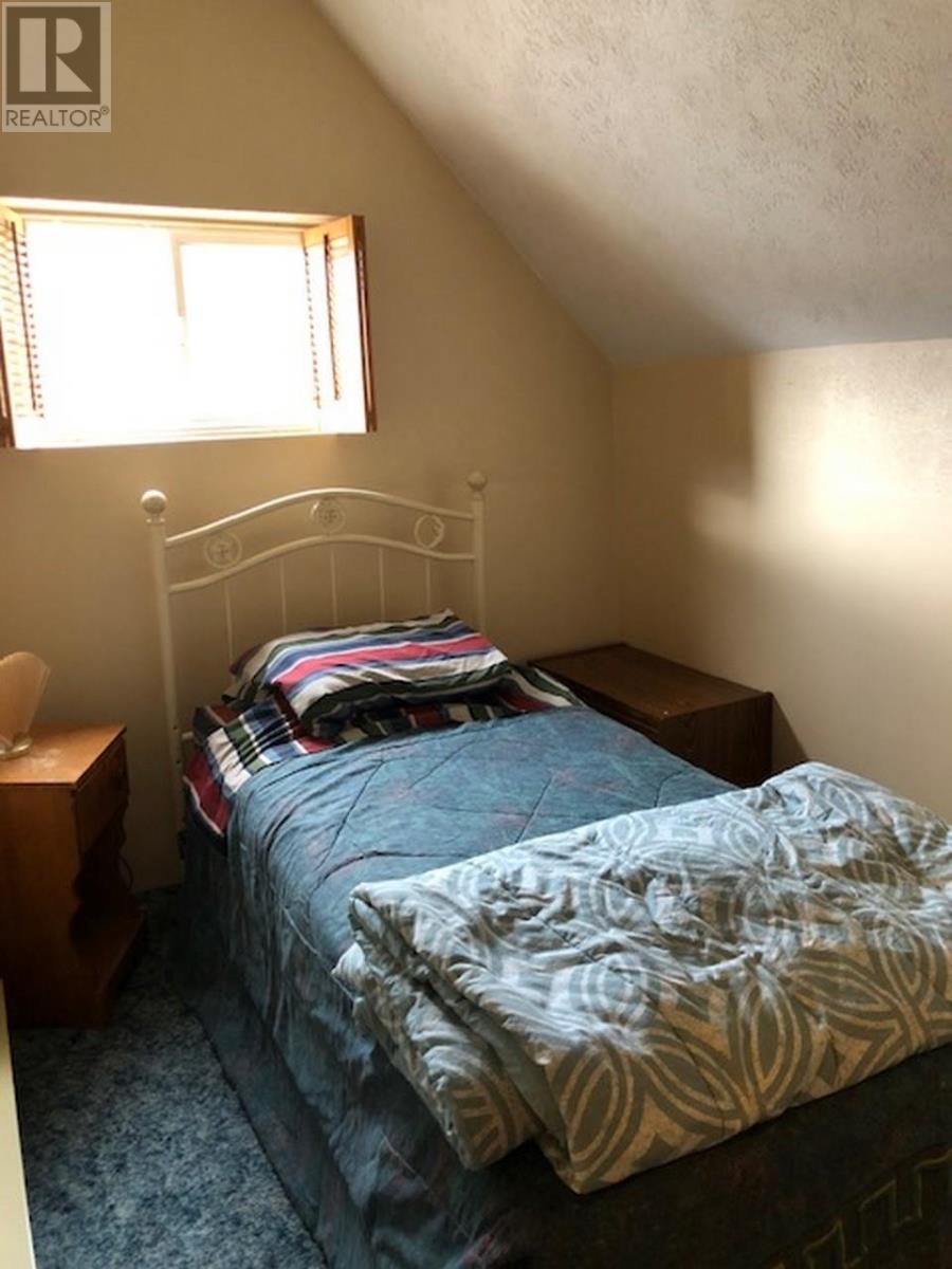 205 Main St, Schreiber, Ontario  P0T 2W0 - Photo 8 - TB253386