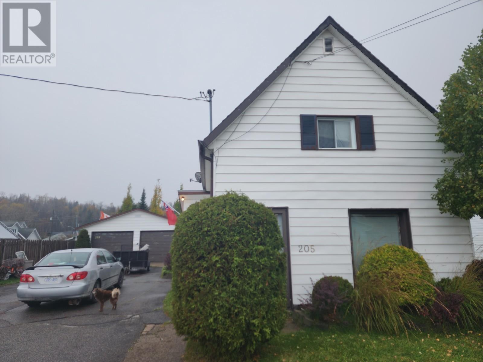 205 Main St, Schreiber, Ontario  P0T 2W0 - Photo 1 - TB253386