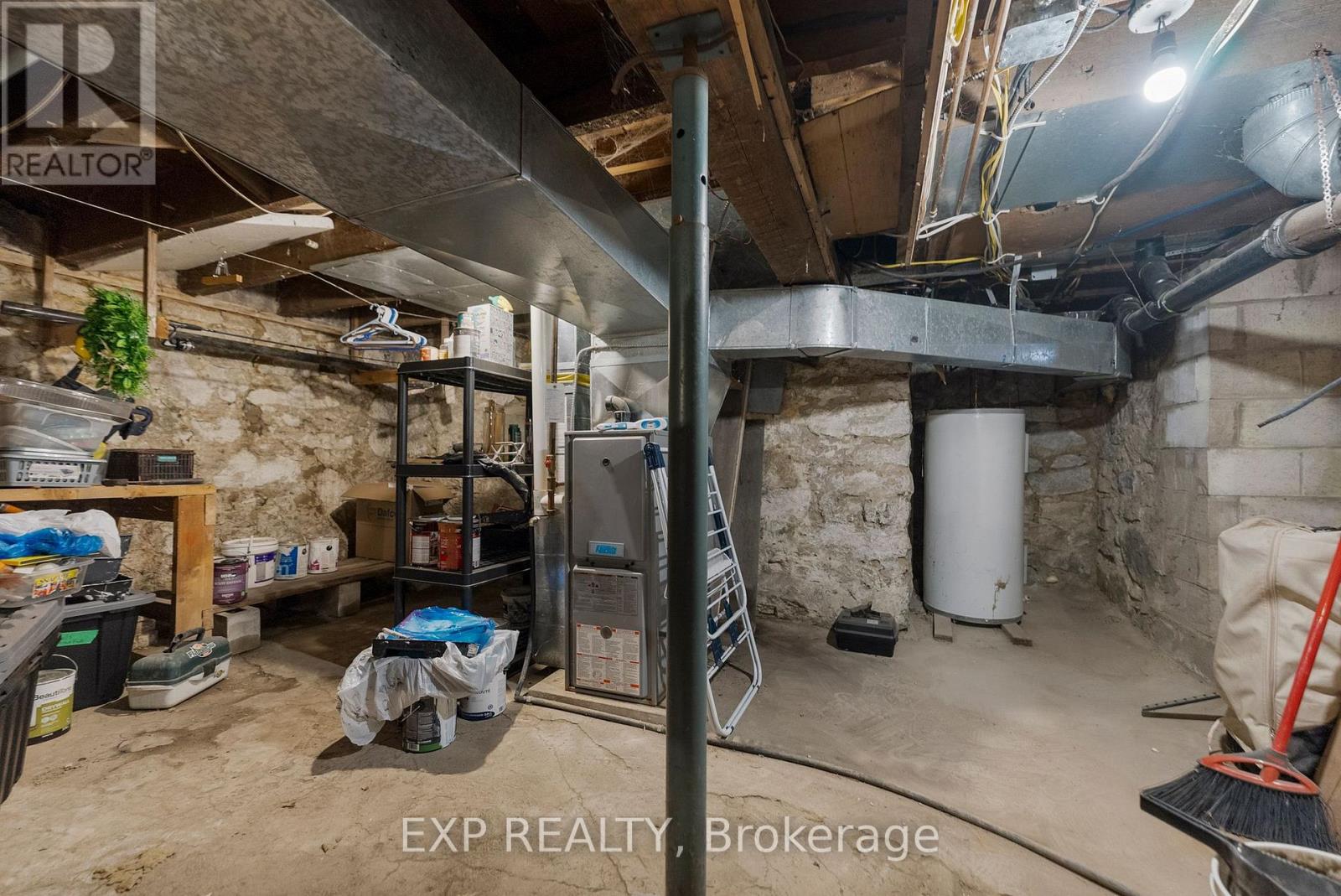 70 Munroe Avenue E, Renfrew, Ontario  K7V 3K1 - Photo 23 - X12509448