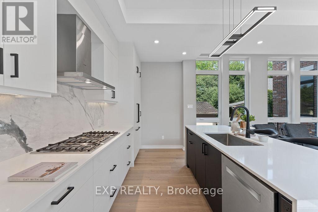 261 Dovercourt Avenue, Ottawa, Ontario  K1Z 5P5 - Photo 21 - X12509456