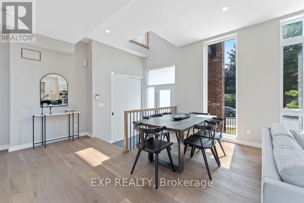 261 Dovercourt Avenue, Ottawa, Ontario  K1Z 5P5 - Photo 7 - X12509456