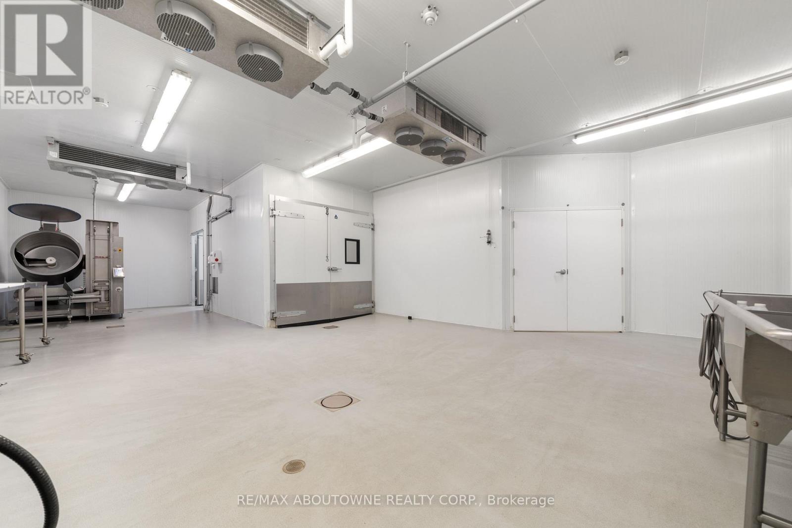 842 Hamilton Road, Quinte West, Ontario  K8N 4Z5 - Photo 35 - X12509090