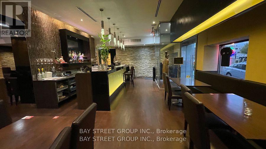 113 James Street N, Hamilton, Ontario  L8R 2K6 - Photo 7 - X12509212