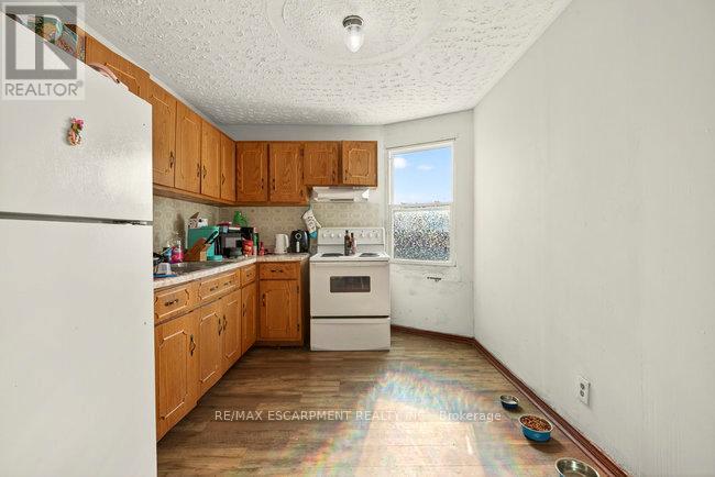 196 1/2 Kenilworth Avenue N, Hamilton, Ontario  L8H 4S2 - Photo 30 - X12509400