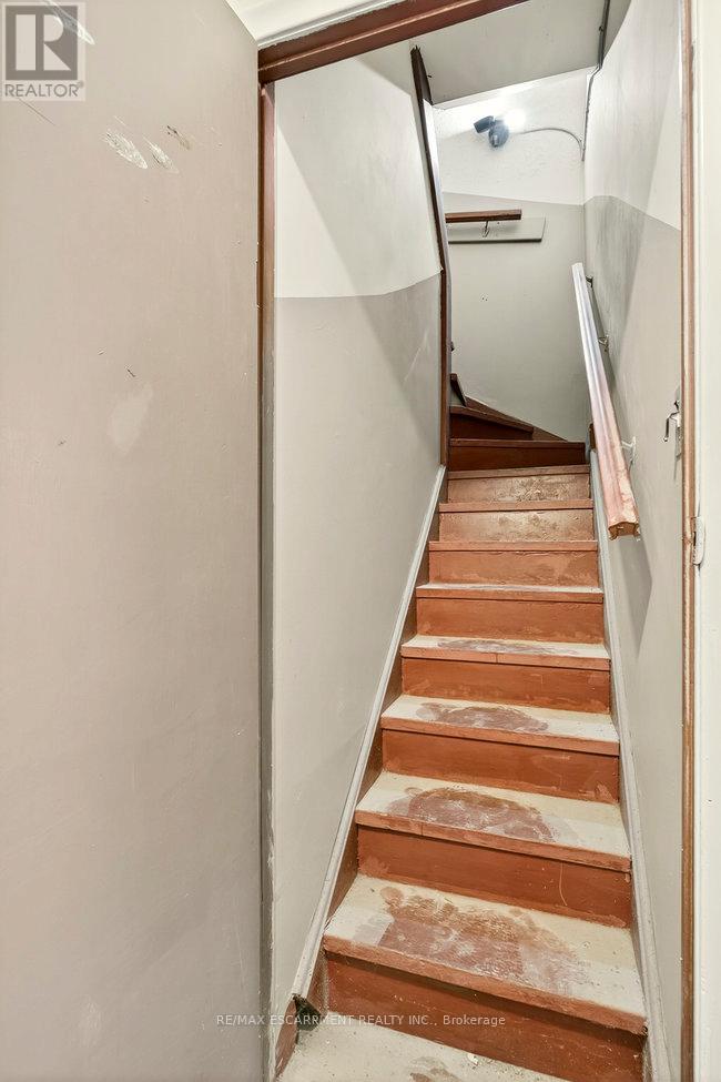 196 1/2 Kenilworth Avenue N, Hamilton, Ontario  L8H 4S2 - Photo 34 - X12509400