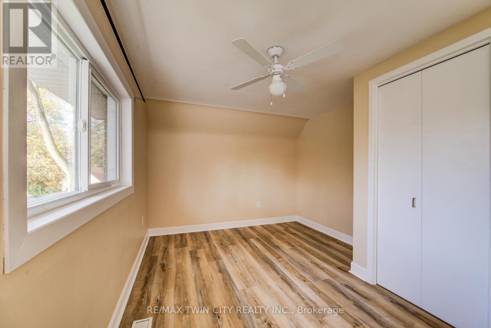 1830 Coronation Boulevard, Cambridge, Ontario  N3H 3R9 - Photo 18 - X12509406