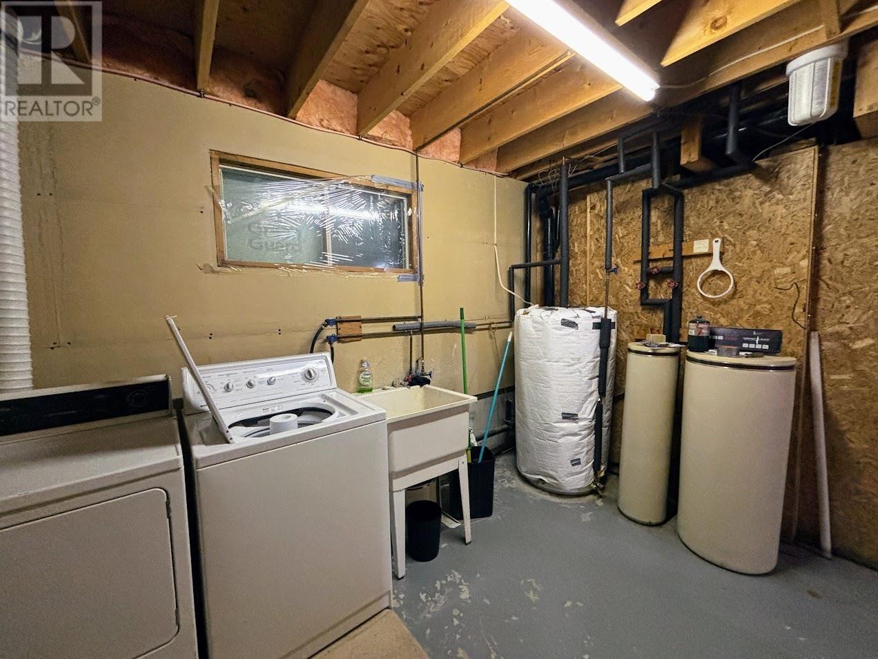 12 Wendego St, Manitouwadge, Ontario  P0T 2C0 - Photo 14 - TB253403