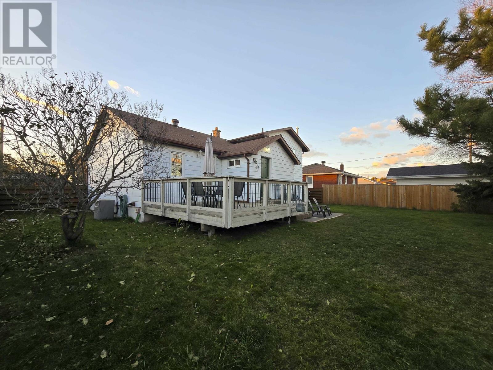 336 Otto St, Thunder Bay, Ontario  P7A 2V3 - Photo 4 - TB253404