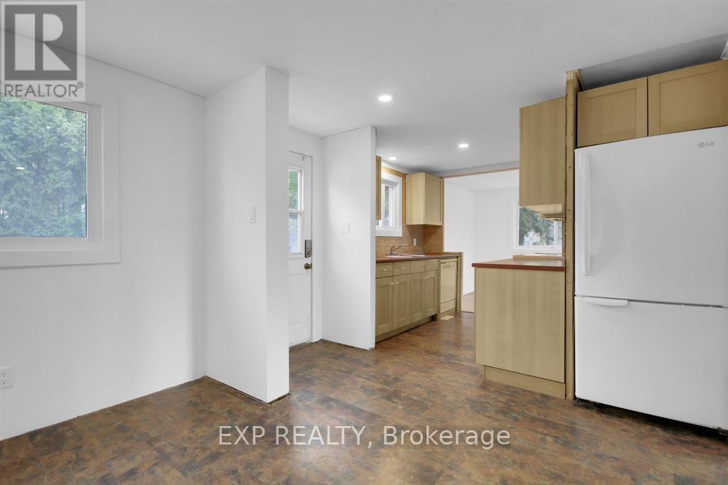 14 Lazy Nol Court, Ottawa, Ontario  K2S 1T5 - Photo 11 - X12508400