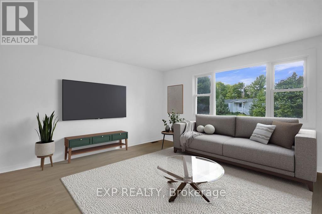 14 Lazy Nol Court, Ottawa, Ontario  K2S 1T5 - Photo 4 - X12508400