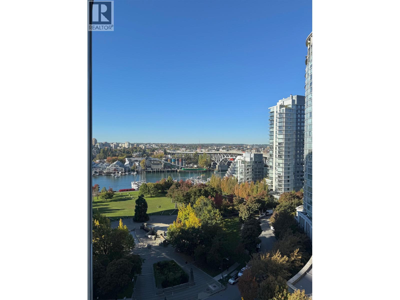 1705 1438 Richards Street, Vancouver, British Columbia  V6Z 3B8 - Photo 1 - R3064626