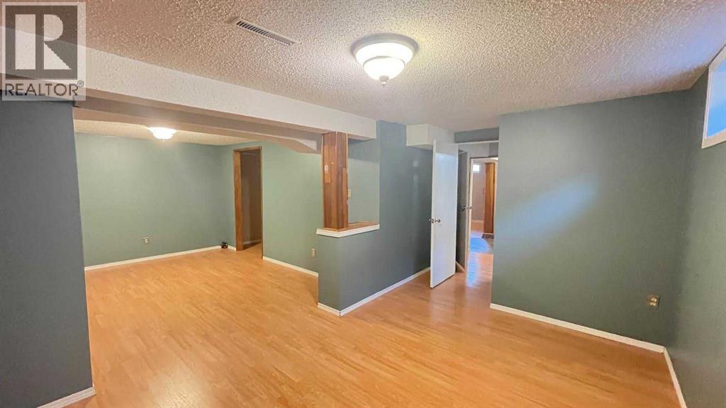 1919 19 Avenue S, Lethbridge, Alberta  T1K 3E7 - Photo 30 - A2268685