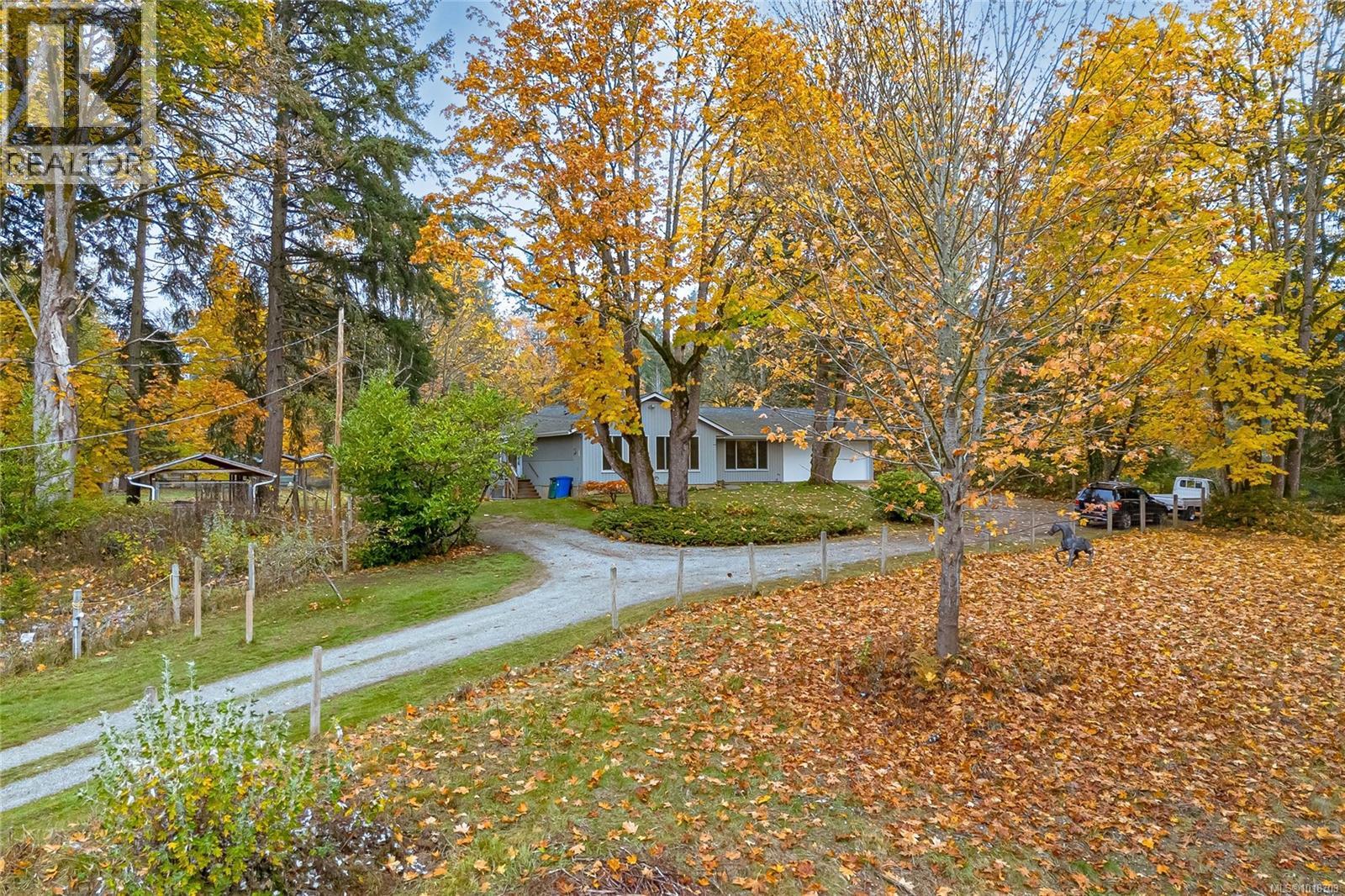 4315 Telegraph Rd, Cobble Hill, British Columbia  V0R 1N2 - Photo 2 - 1018703