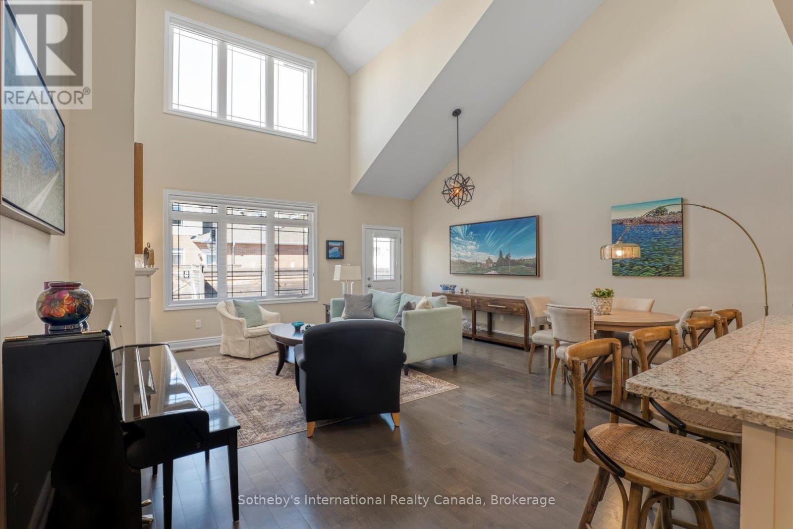 4 Emerson Mews, Collingwood, Ontario  L9Y 2X4 - Photo 6 - S12509494