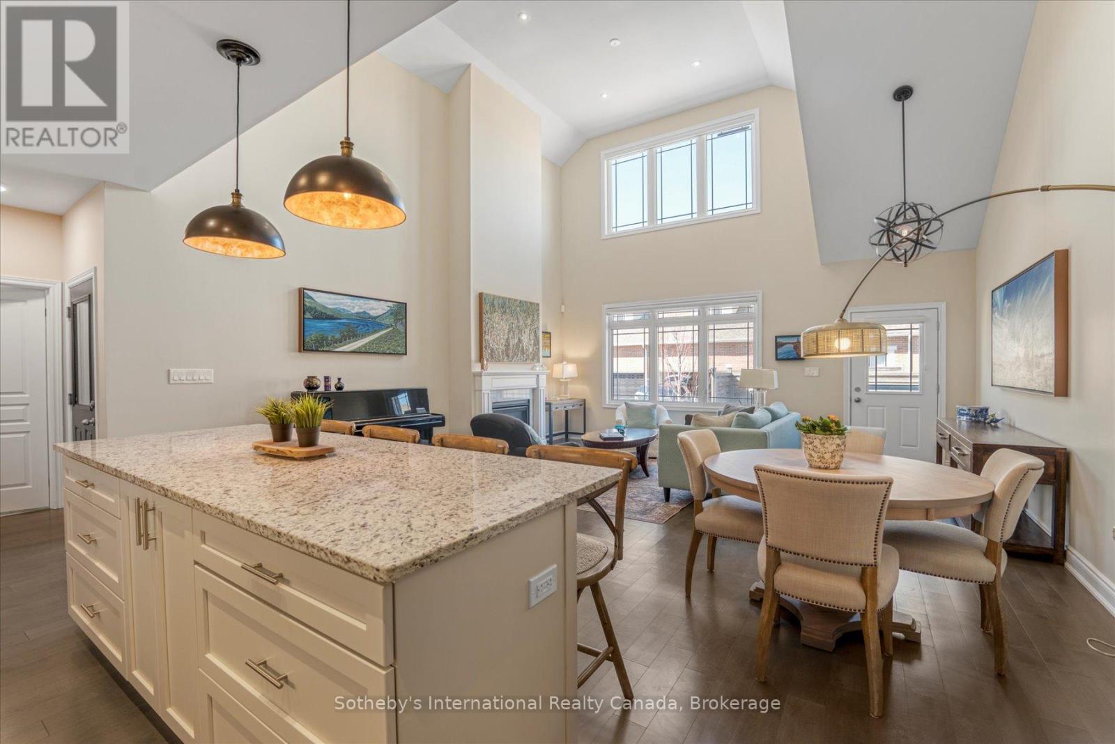 4 Emerson Mews, Collingwood, Ontario  L9Y 2X4 - Photo 8 - S12509494