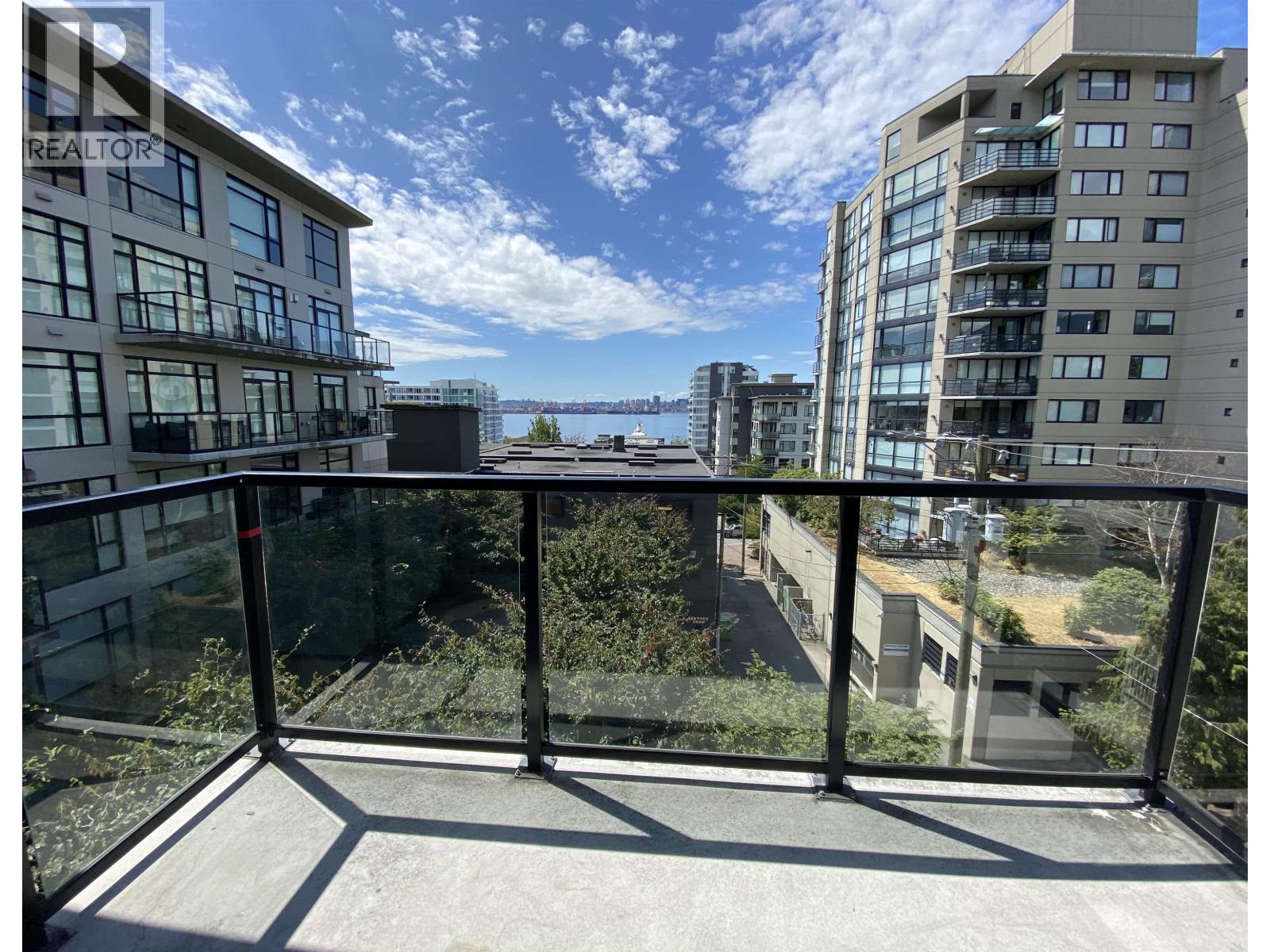 3xx 105 W 2nd Street, North Vancouver, British Columbia  V7M 2E7 - Photo 9 - R3064608