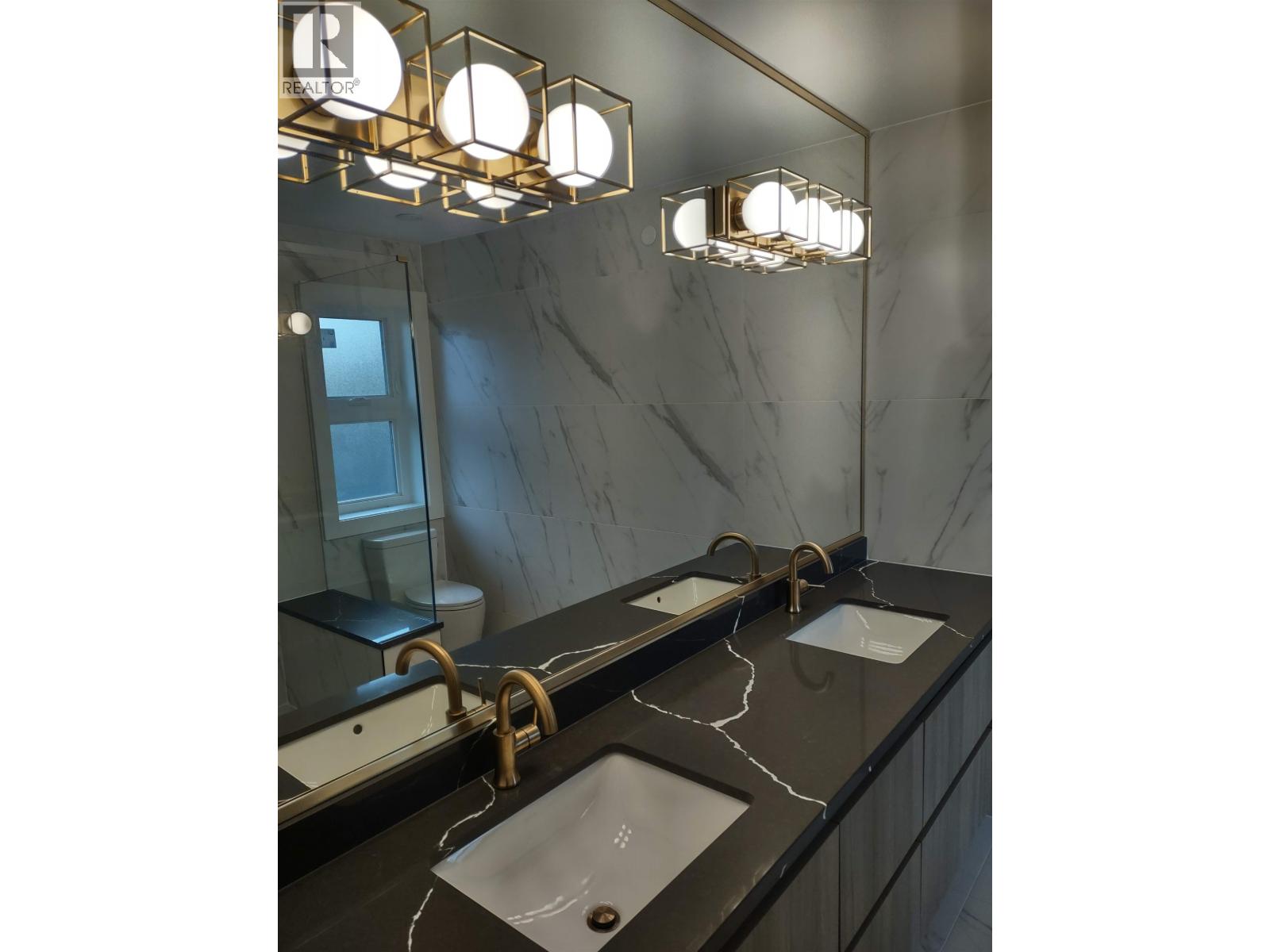 2 1706 W 68 Avenue, Vancouver, British Columbia  V6P 2V8 - Photo 8 - R3059734