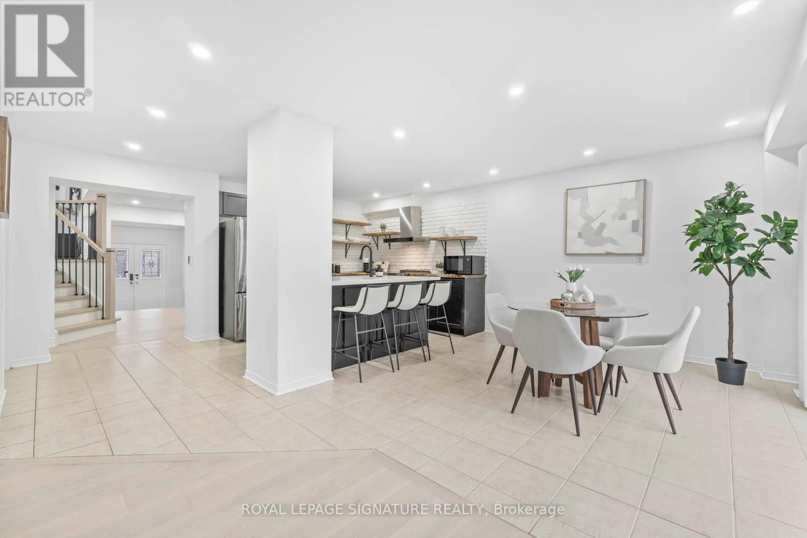 607 Shaftsbury Street, Oshawa, Ontario  L1K 2X4 - Photo 7 - E12508628