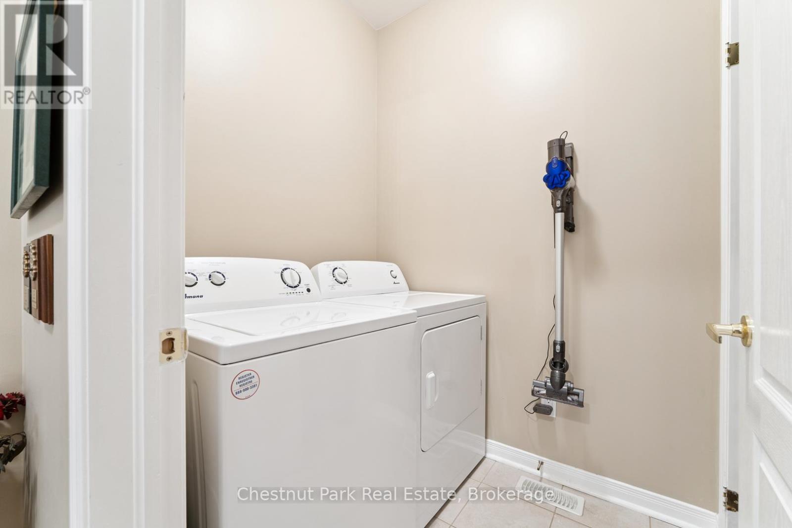 9 Stormont Court, Bracebridge, Ontario P1L 0B7 - Photo 18 - X12509444