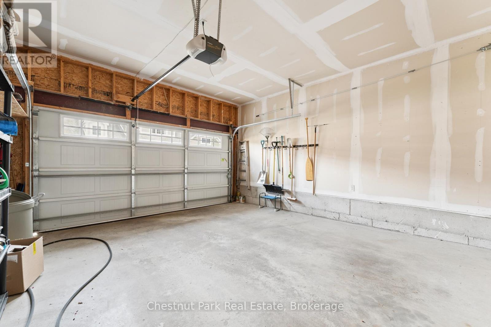 9 Stormont Court, Bracebridge, Ontario P1L 0B7 - Photo 29 - X12509444