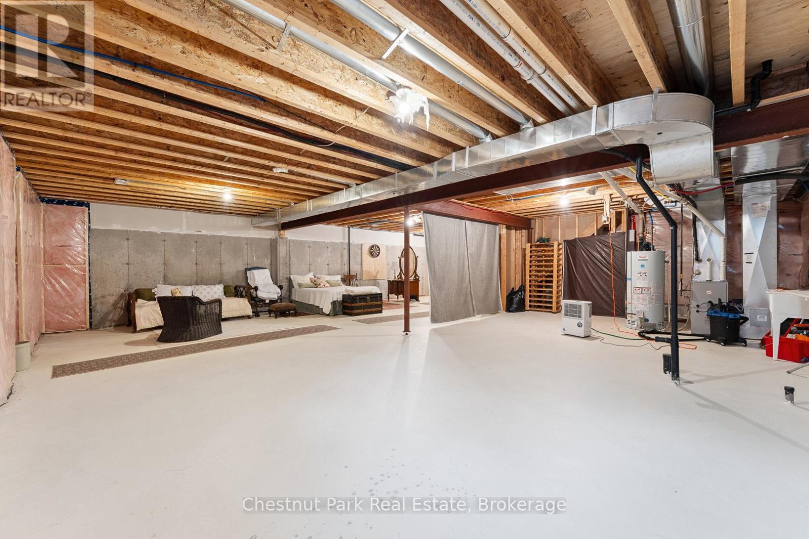 9 Stormont Court, Bracebridge, Ontario P1L 0B7 - Photo 30 - X12509444