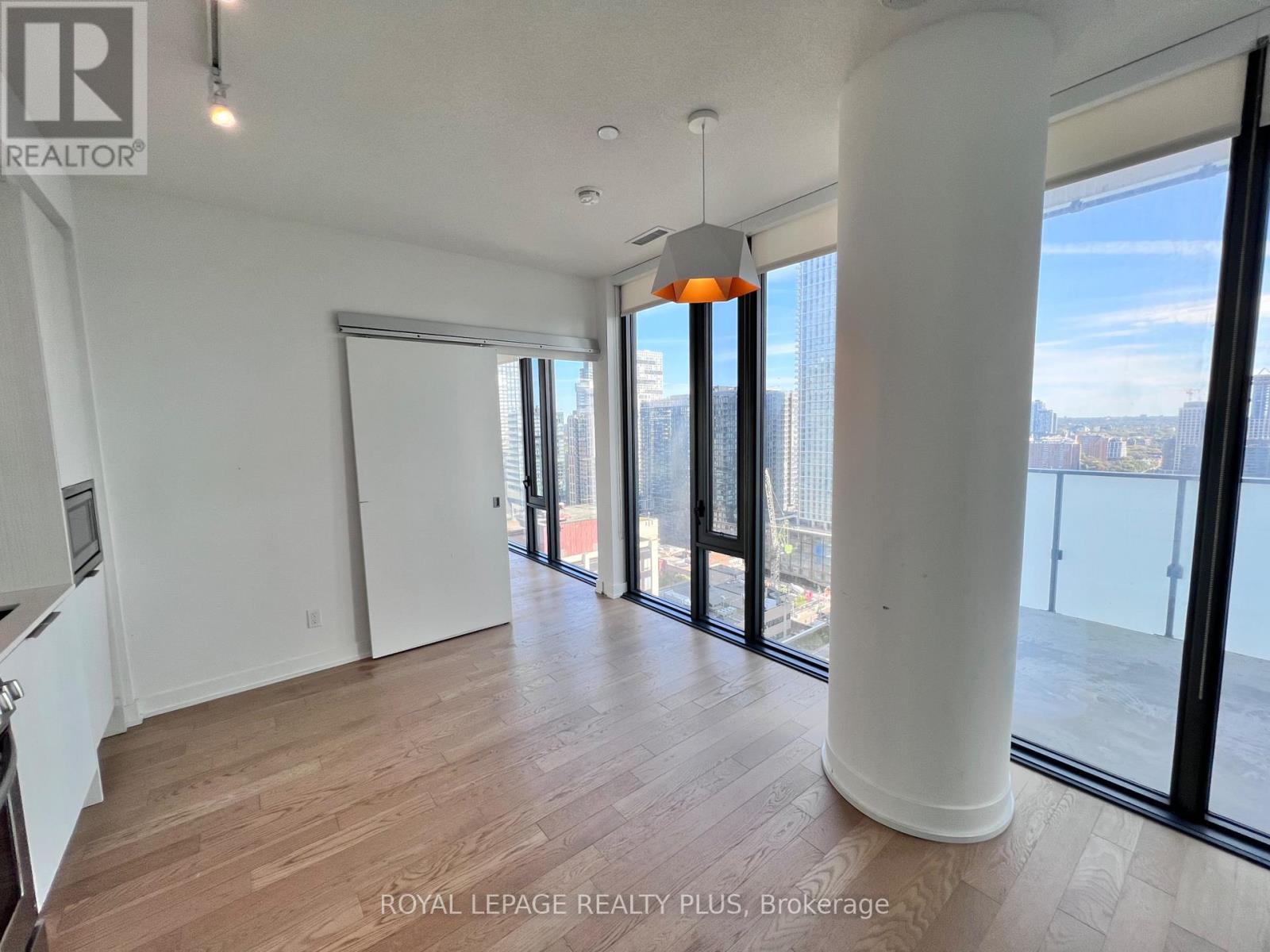 2416 - 25 Richmond Street E, Toronto, Ontario  M5C 0A6 - Photo 11 - C12477189