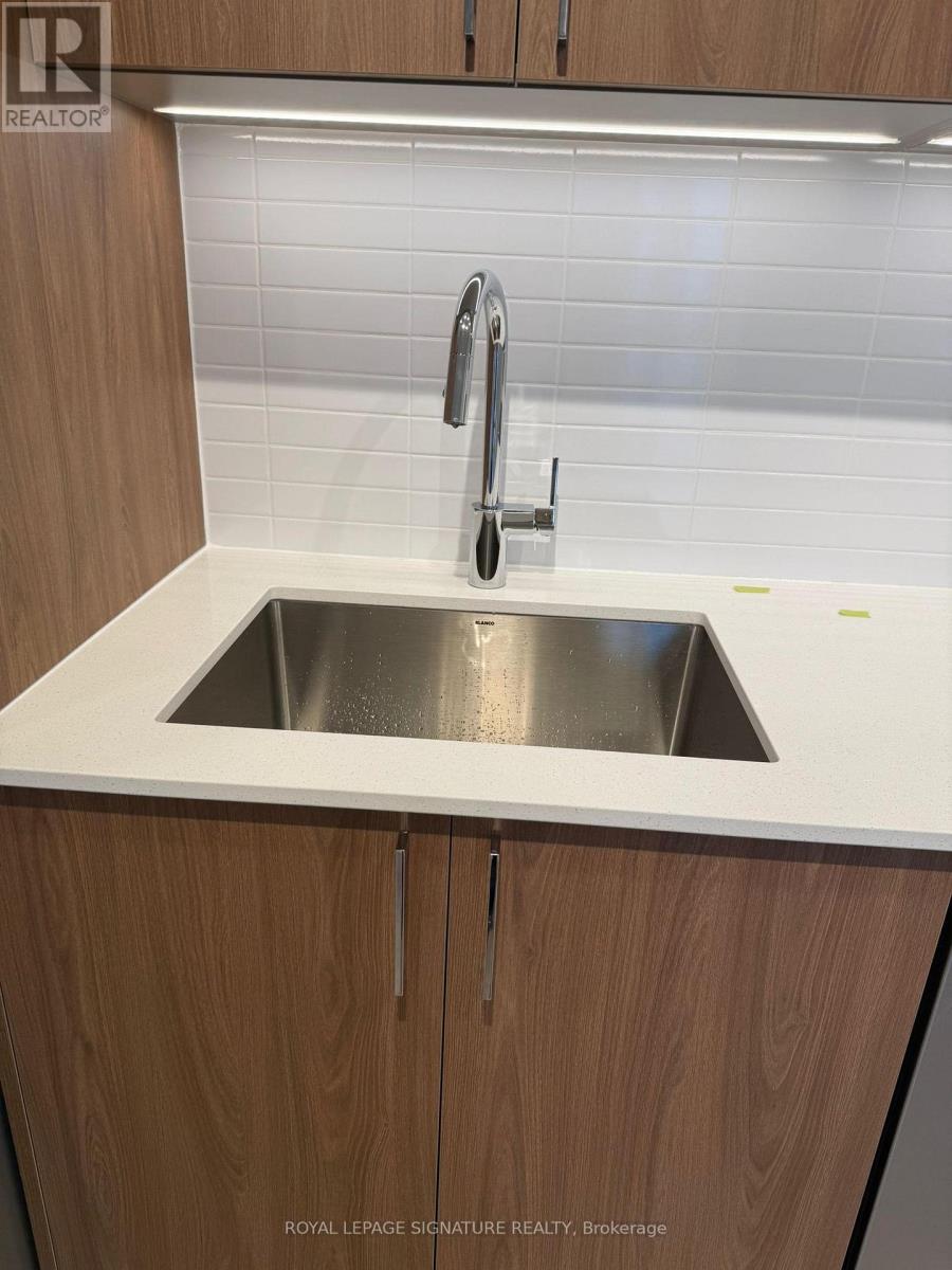 436 - 3250 Carding Mill Trail, Oakville, Ontario  L6M 1L3 - Photo 8 - W12508864