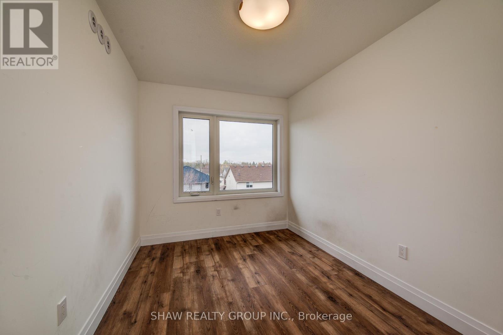 4 Lily Lane, Guelph, Ontario N1L 0R2 - Photo 44 - X12508000