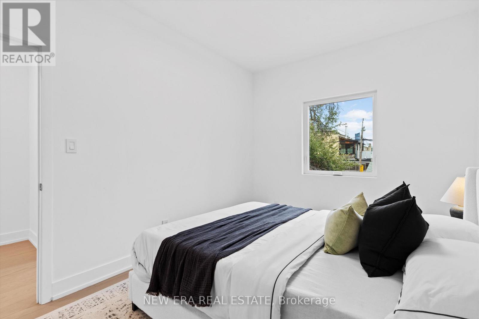 113 Bellwoods Avenue, Toronto, Ontario  M6J 3N4 - Photo 21 - C12509122