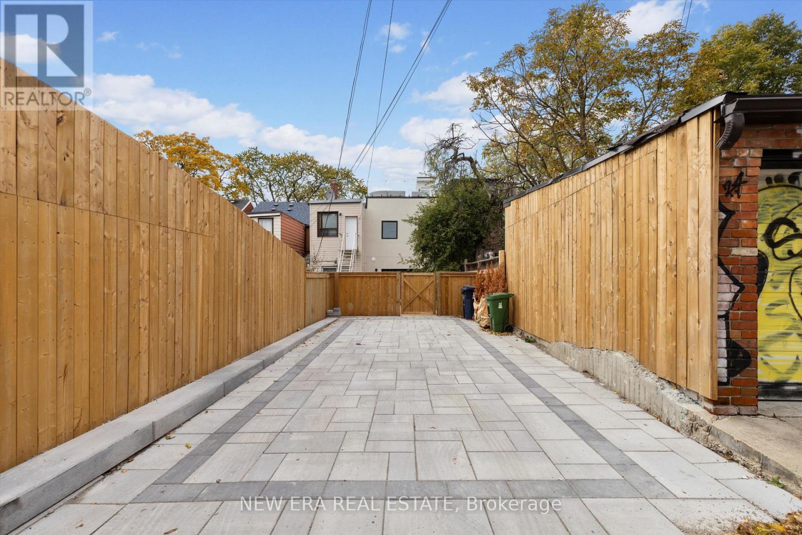 113 Bellwoods Avenue, Toronto, Ontario  M6J 3N4 - Photo 35 - C12509122