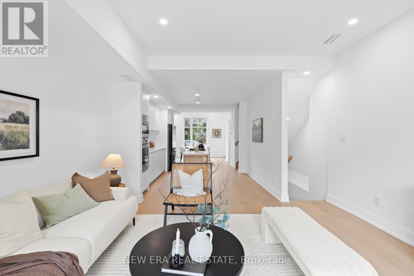 113 Bellwoods Avenue, Toronto, Ontario  M6J 3N4 - Photo 9 - C12509122