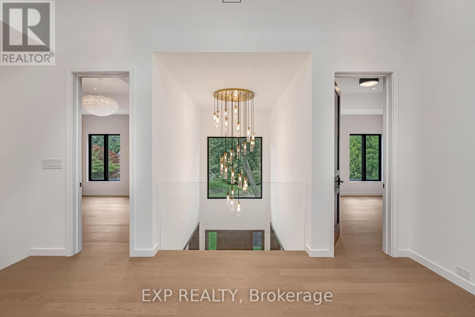 114 Tracina Drive, Oakville, Ontario  L6L 4B7 - Photo 20 - W12420749