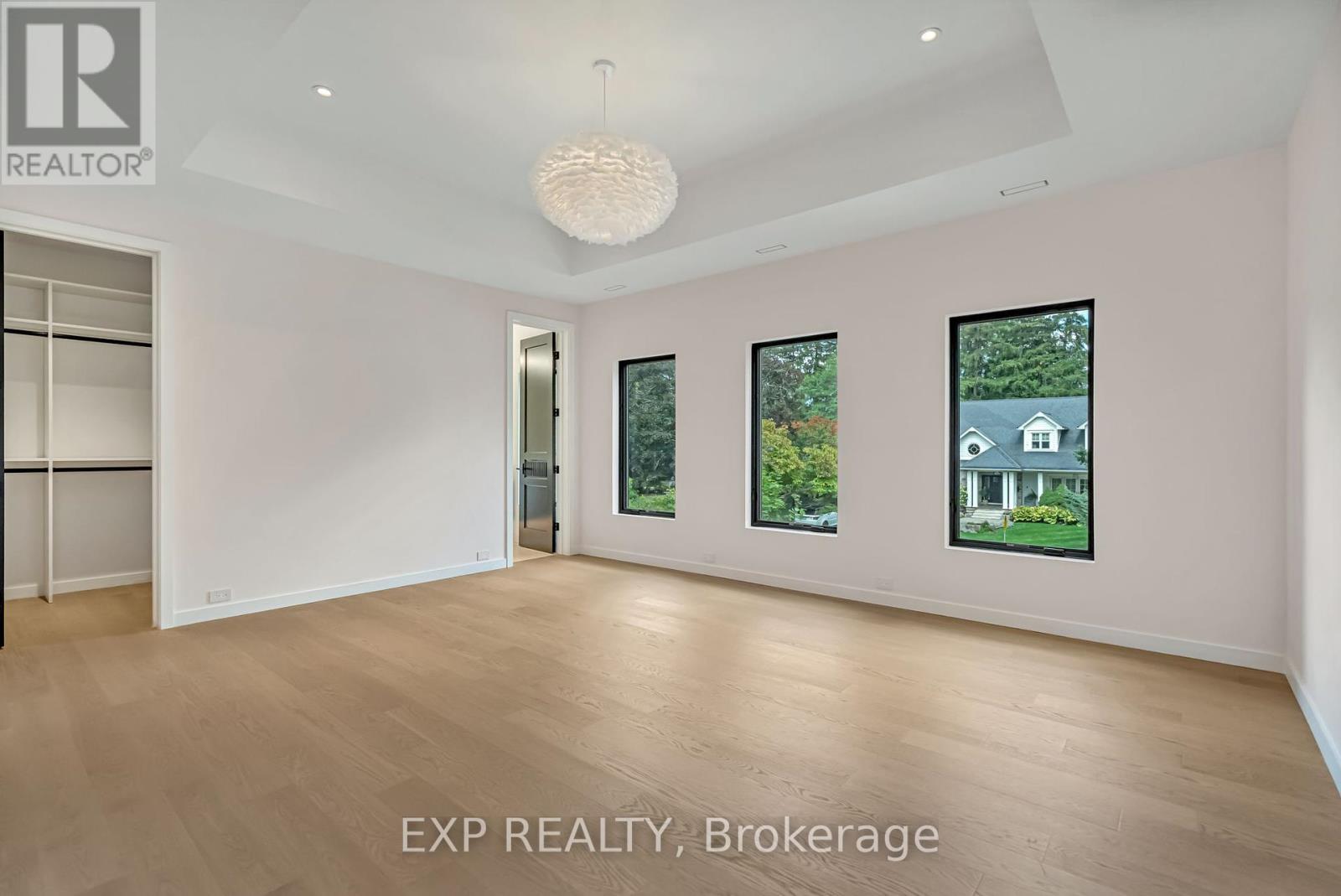 114 Tracina Drive, Oakville, Ontario  L6L 4B7 - Photo 31 - W12420749