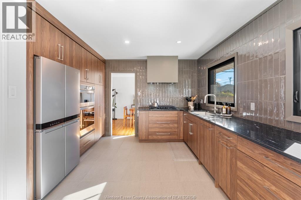 3195 Askin, Windsor, Ontario N9E 3J4 - Photo 22 - 25028015