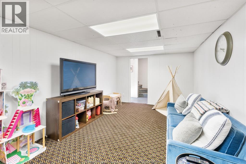 3195 Askin, Windsor, Ontario N9E 3J4 - Photo 39 - 25028015