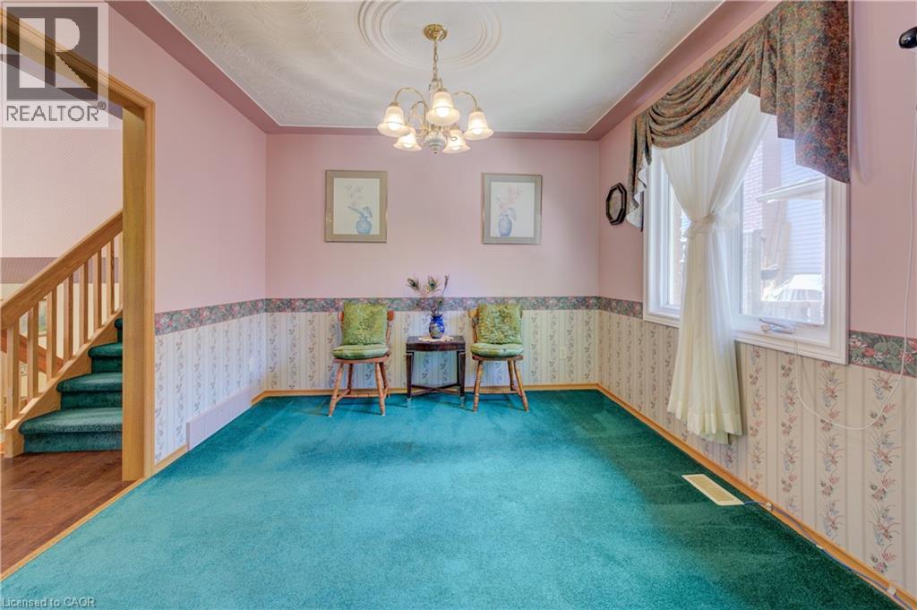 489 Northlake Drive, Waterloo, Ontario  N2V 1V5 - Photo 5 - 40785643